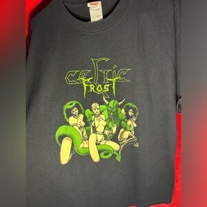 CELTIC FROST BAND TEE SIZE XL